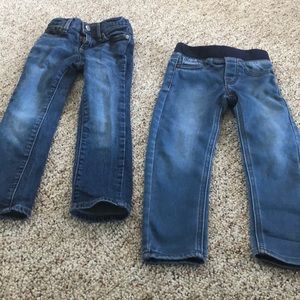 Bundle of (2) 4T Jeans